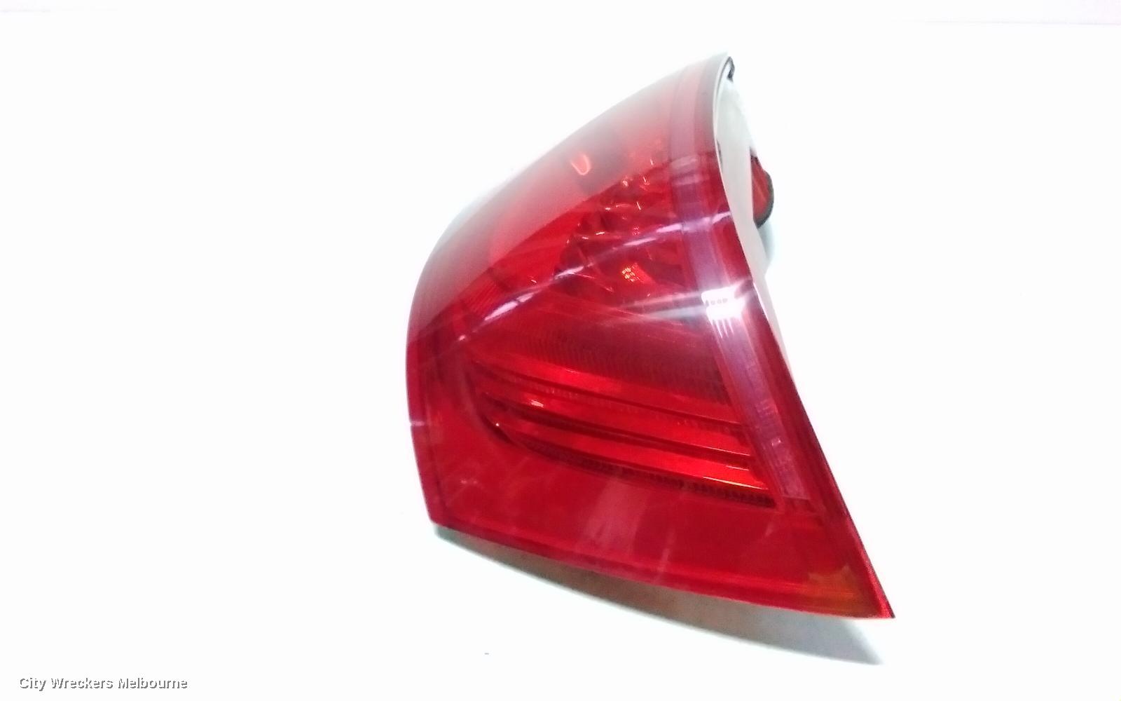 AUDI Q7 RIGHT TAILLIGHT, 4L, IN TAILGATE, 10/2009 - 08/2015 - Image 3