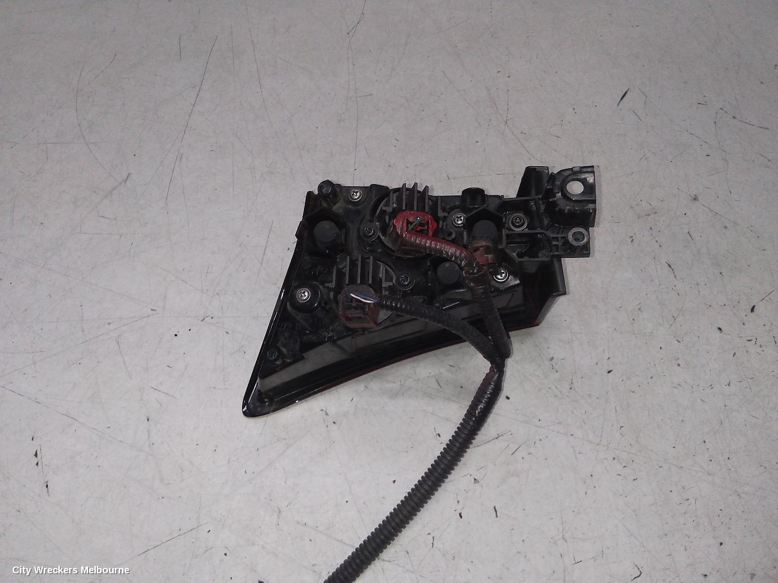 TOYOTA PRIUS RIGHT TAILLIGHT, ZVW50R, IN BUMPER, 03/2019 - 12/2021 - Image 2