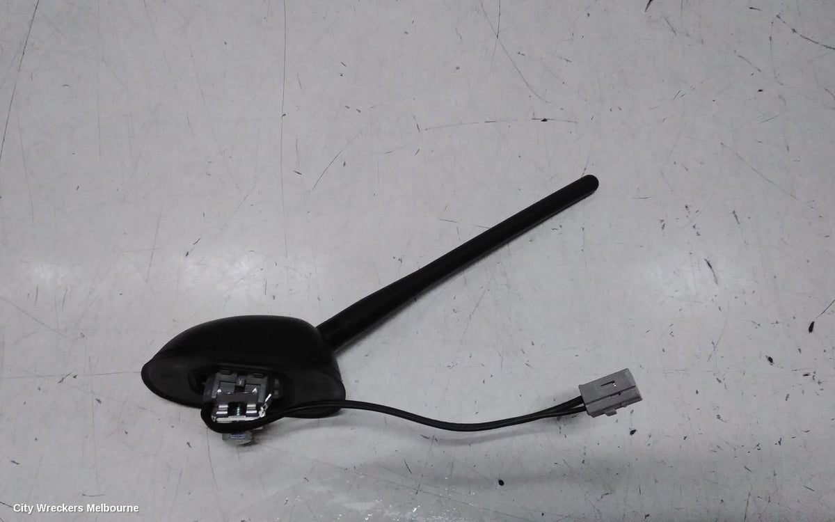 SUZUKI SWIFT ANTENNA, FZ, ROOF MOUNT, 08/2010 - 03/2017 - Image 1