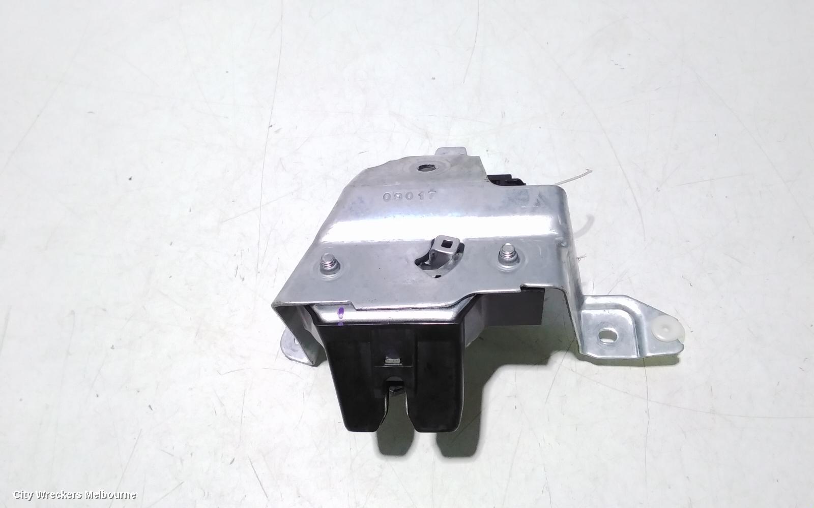 TOYOTA KLUGER DOOR/BOOT/GATE LOCK, TAILGATE LOCK, NON POWER TAILGATE TYPE, GSU50/GSU55, 12/2013 - 02/2021 - Image 3