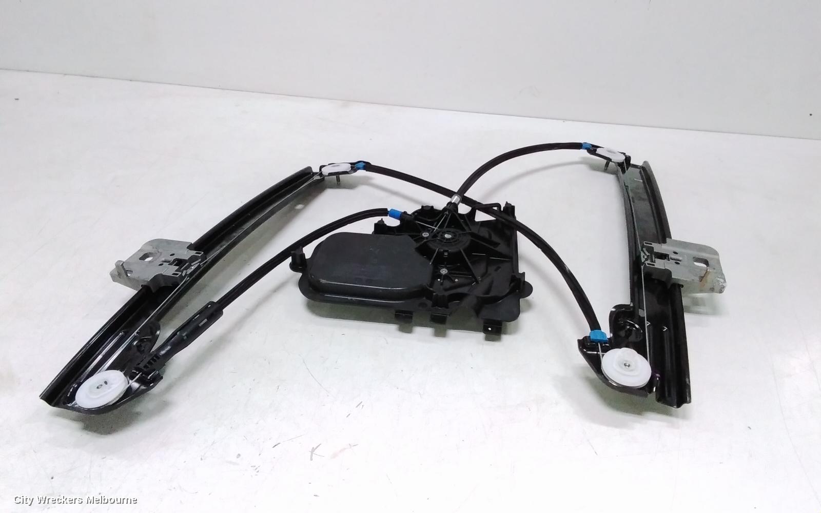 TESLA MODEL 3 LEFT FRONT WINDOW REG/MOTOR, 1ST GEN, 06/2019 ONWARDS - Image 2