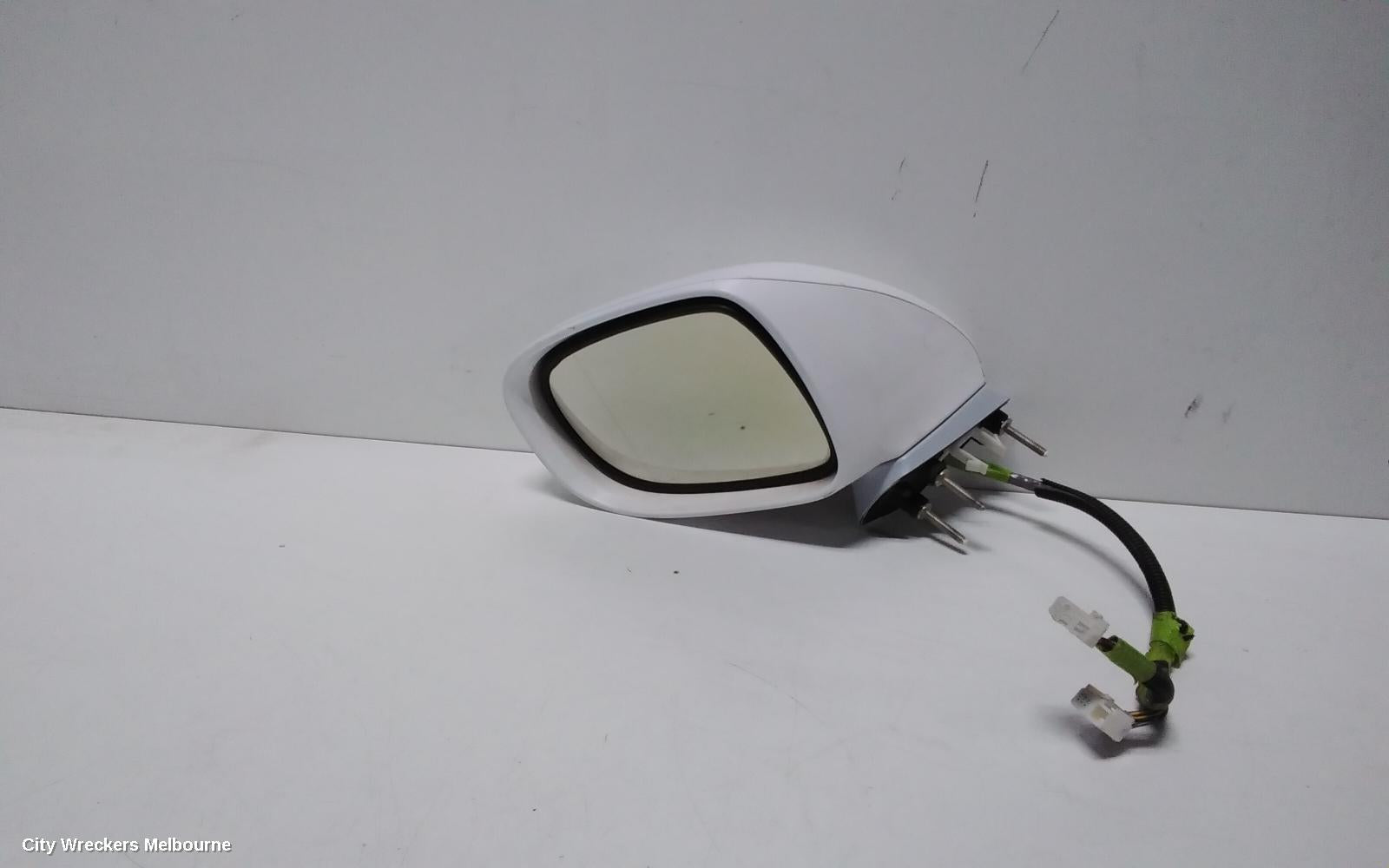 LEXUS IS250/IS250C LEFT DOOR MIRROR, IS250, GSE20R, SEDAN, SPORTS/SPORTS LUXURY, NON INDICATOR TYPE (2 PLUG), 11/2005 - 09/2008 - Image 1