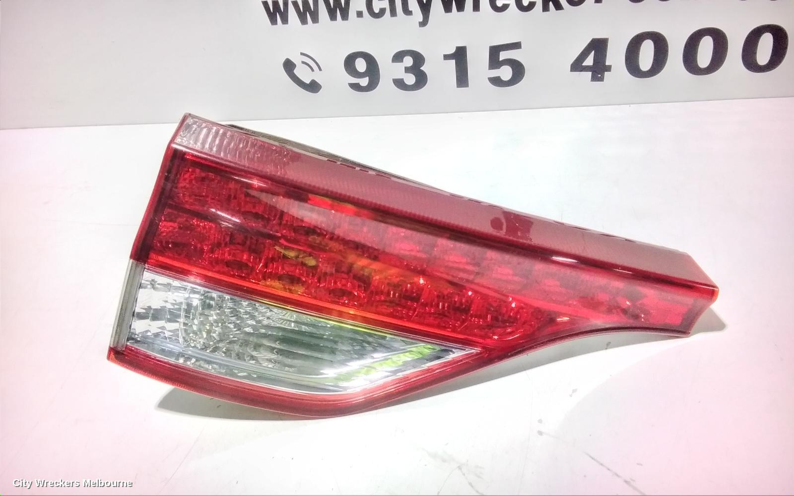 TOYOTA TARAGO REAR GARNISH, TAILGATE LAMP (LH SIDE), ACR50R, 12/2008 - 06/2020 - Image 2