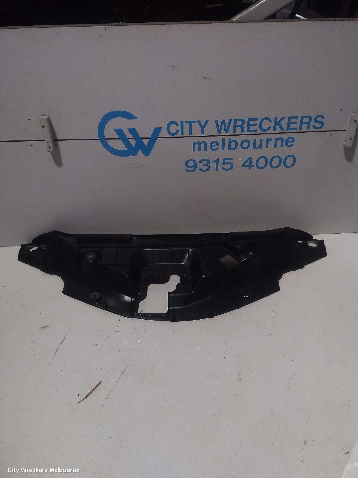 TOYOTA C-HR, GEN 1, 12/2016 - 09/2023, RADIATOR TOP PLASTIC TRIM: 83667 - Image 2