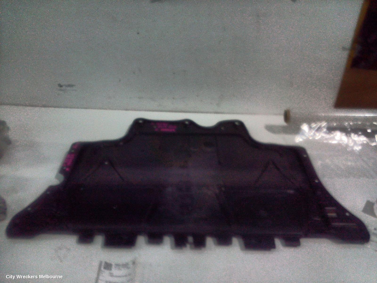 VOLKSWAGEN GOLF LOWER ENGINE SPLASH TRAY, MAIN ENGINE UNDERTRAY, PETROL, 1.4, TURBO, CZDA CODE, GEN 7, 06/2015 - 08/2020 - Image 2
