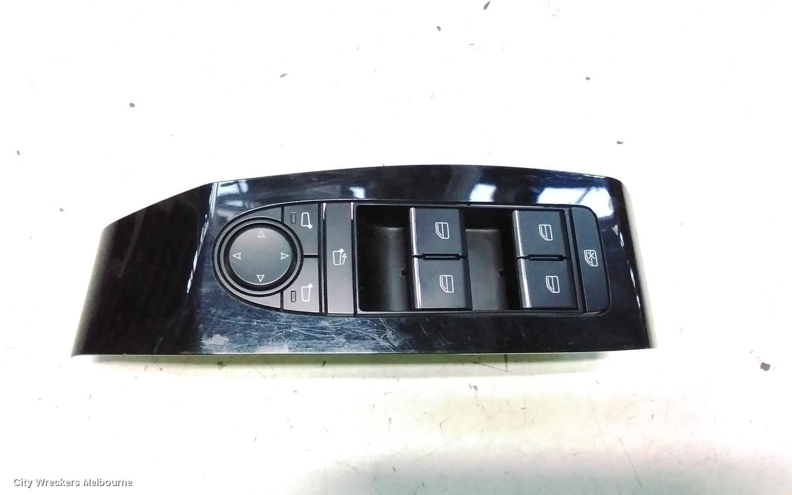 MAZDA 3 PWR DR WIND SWITCH, RH FRONT (MASTER SWITCH), POWER, BP, 03/2019 ONWARDS - Image 2