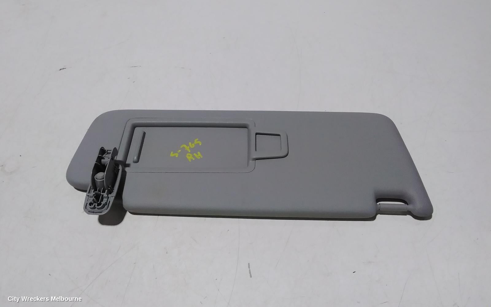AUDI Q2 SUNVISOR, GA, 10/2016 ONWARDS - Image 1