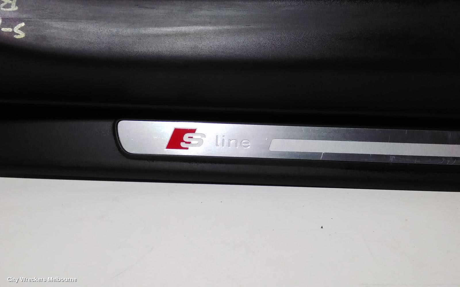 AUDI TT DOOR MOULD, RH MOULD  REFER TO PHOTOS: 93212, 8J, 09/2006 - 12/2014 - Image 3