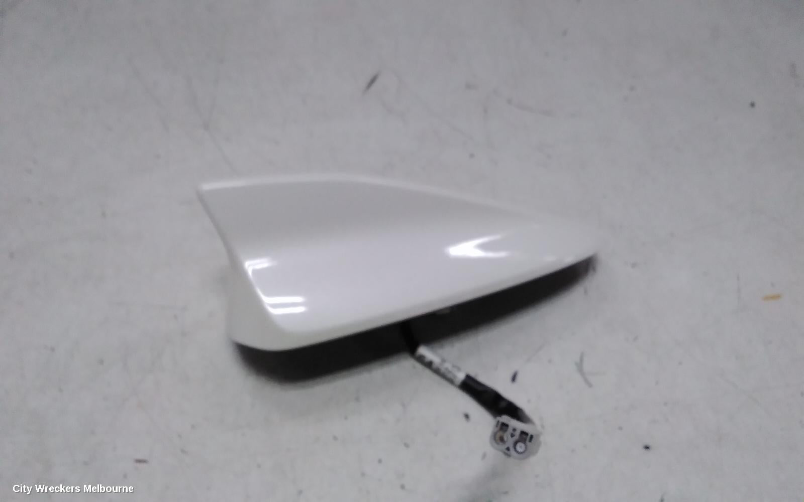 MAZDA CX5 ANTENNA, SHARK FIN TYPE, KF, 02/2017 ONWARDS - Image 2