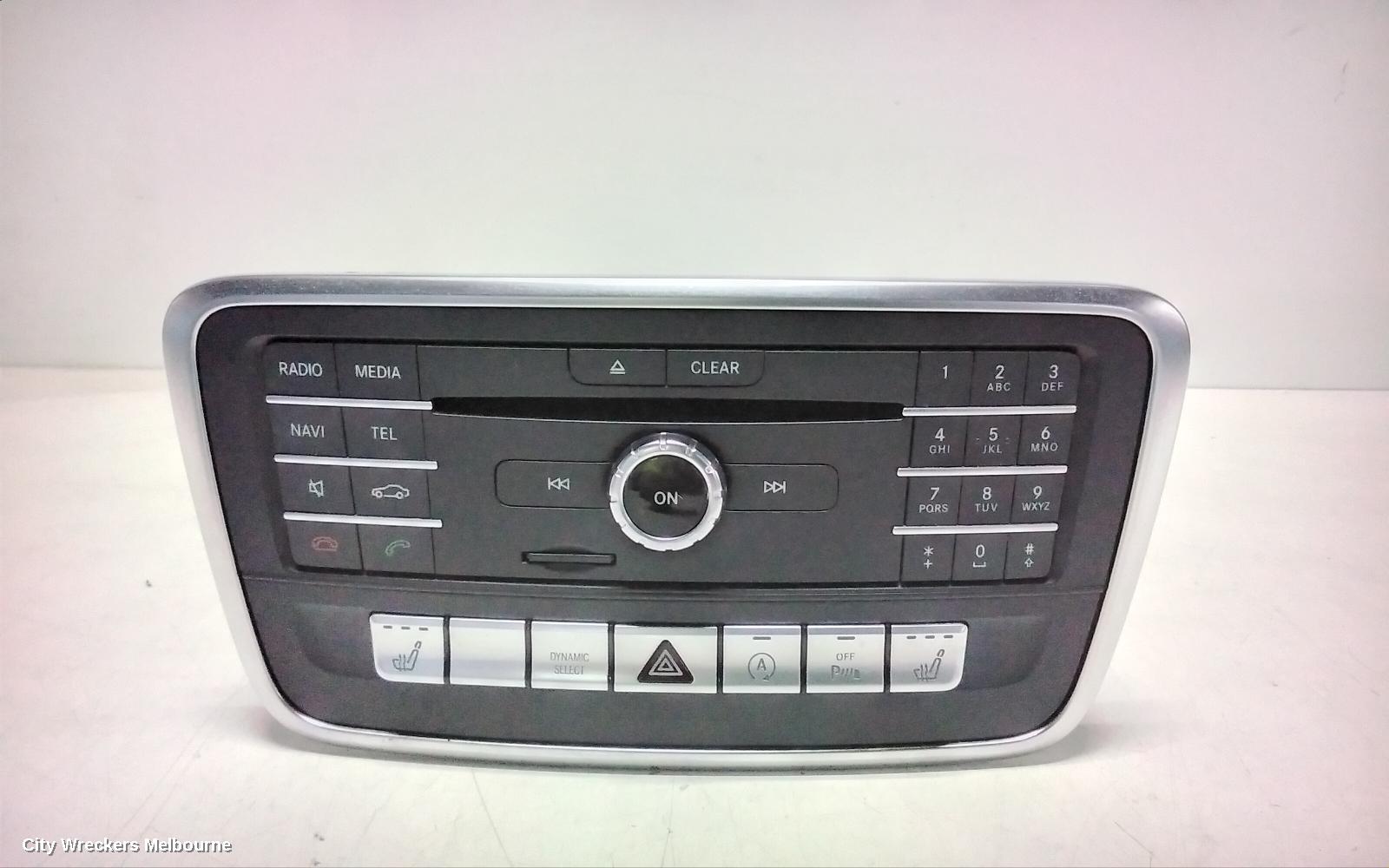 MERCEDES CLA CLASS RADIO/CD/DVD/SAT/TV, HEAD UNIT, COMAND APS W/ SINGLE DVD TYPE, C117/X117, 10/2013 - 01/2019 - Image 3