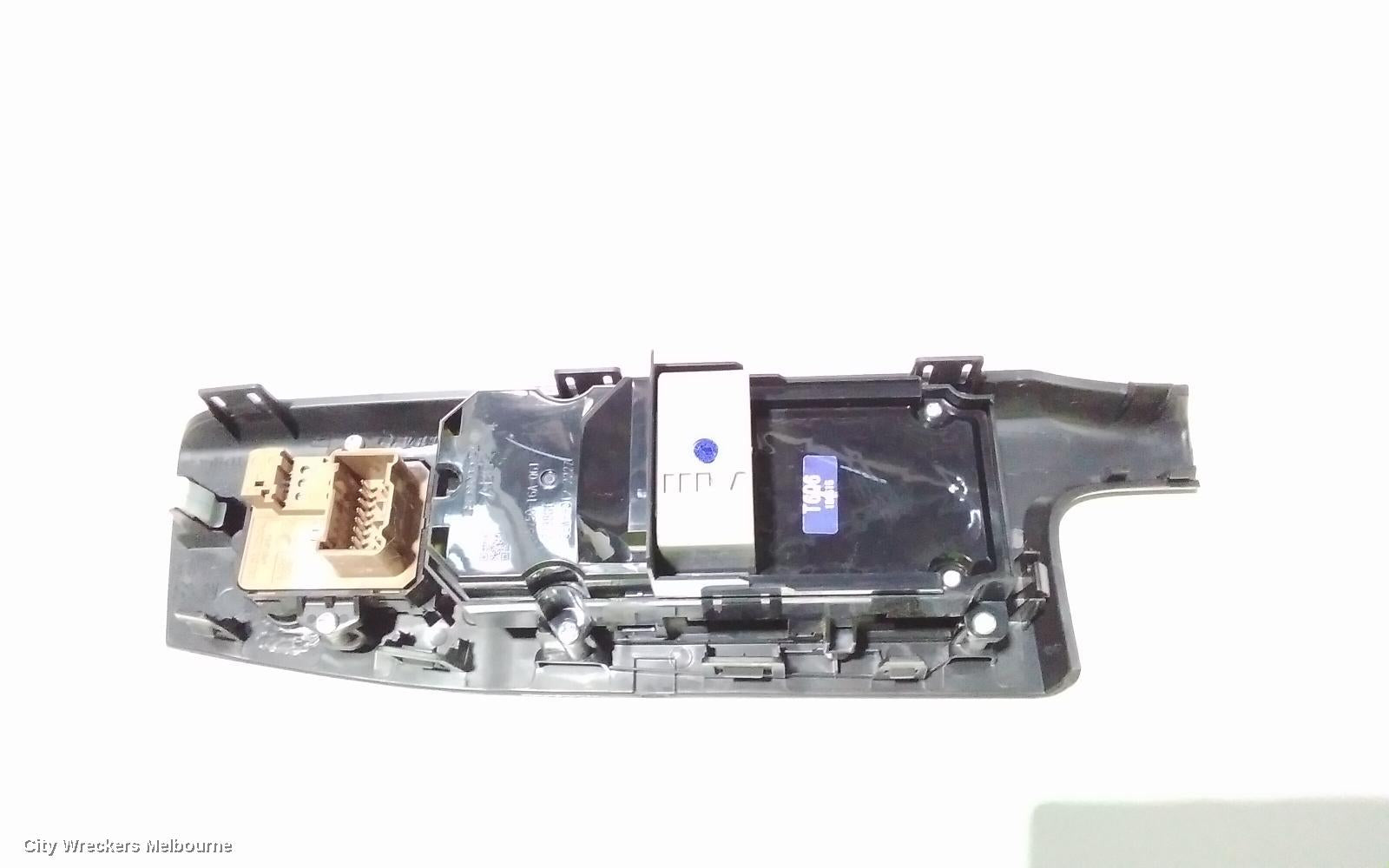 HONDA ODYSSEY PWR DR WIND SWITCH, RH FRONT (MASTER SWITCH), RC1, 02/2014 ONWARDS - Image 3