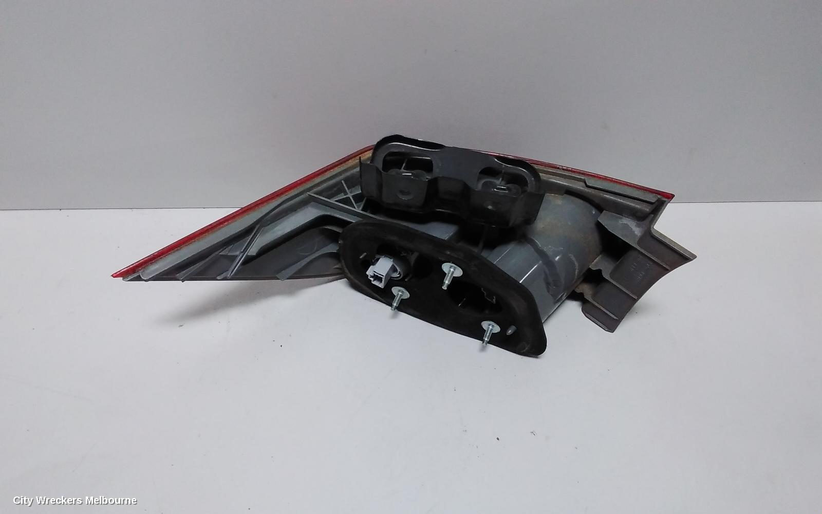 HONDA ACCORD RIGHT TAILLIGHT, CG, SEDAN, STANLEY 043-2215 11/1997 - 05/2003 - Image 3
