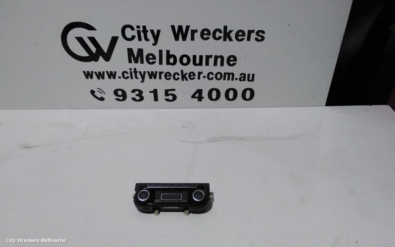VOLKSWAGEN GOLF HEATER/AC CONTROLS, GEN 6, CLIMATE CONTROL, NON SEAT WARMER, 12/2008 - 03/2013 - Image 1
