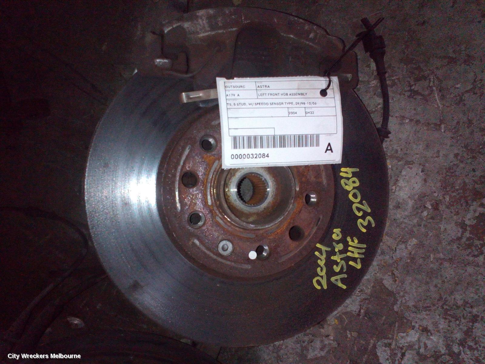 HOLDEN ASTRA LEFT FRONT HUB ASSEMBLY, TS, 5 STUD, W/ SPEEDO SENSOR TYPE, 09/1998 - 10/2006 - Image 3