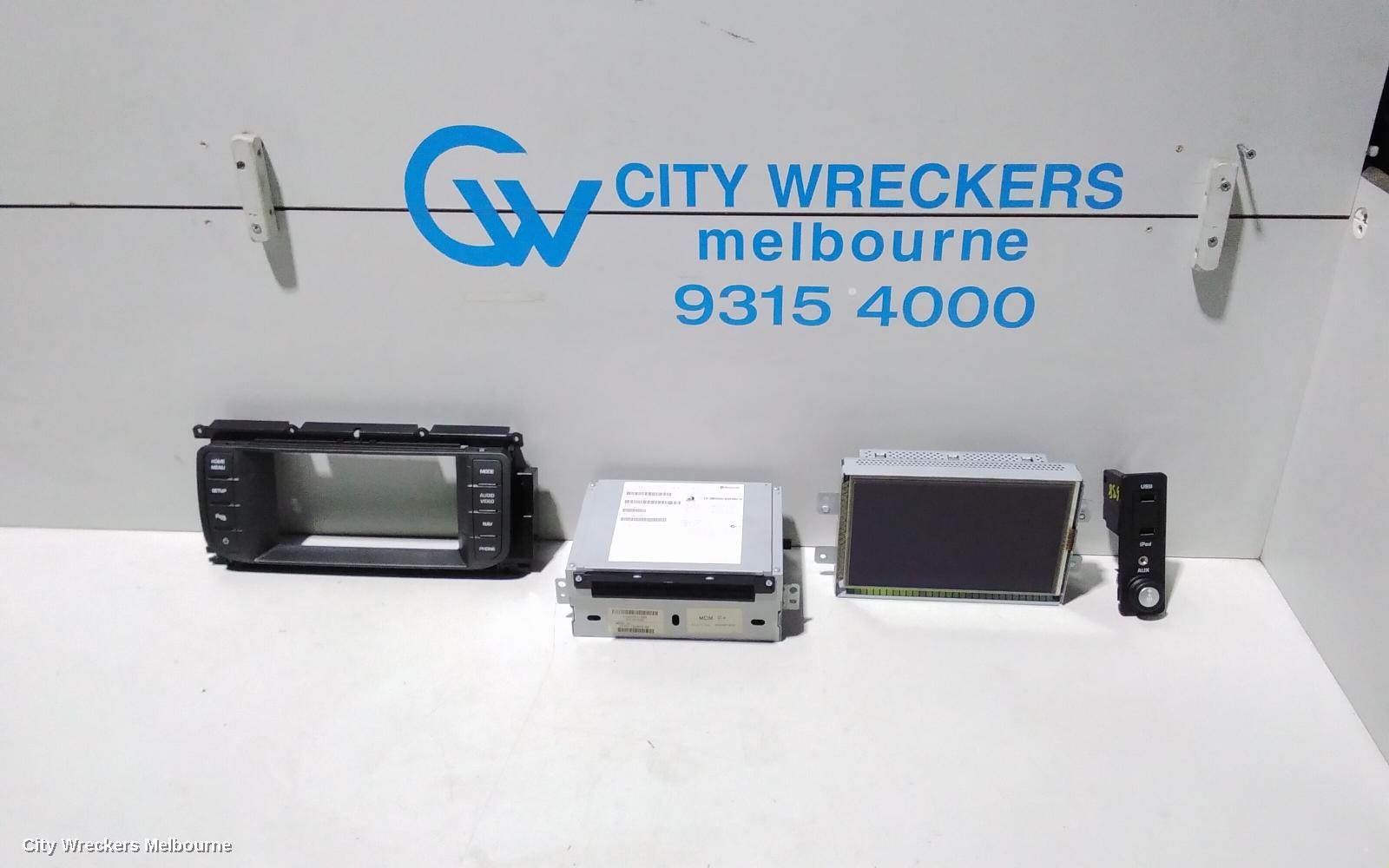 LAND ROVER RANGEROVER EVOQUE RADIO/CD/DVD/SAT/TV, DISPLAY SCREEN, L538, 11/2011 - 01/2019 - Image 1