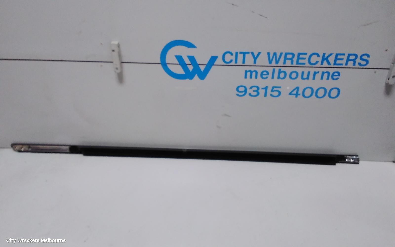 CHRYSLER 300C DOOR MOULD, CHOROM MOULD REFER TO PHOTO: 67882, LX2, 12/2011 - 12/2021 - Image 2