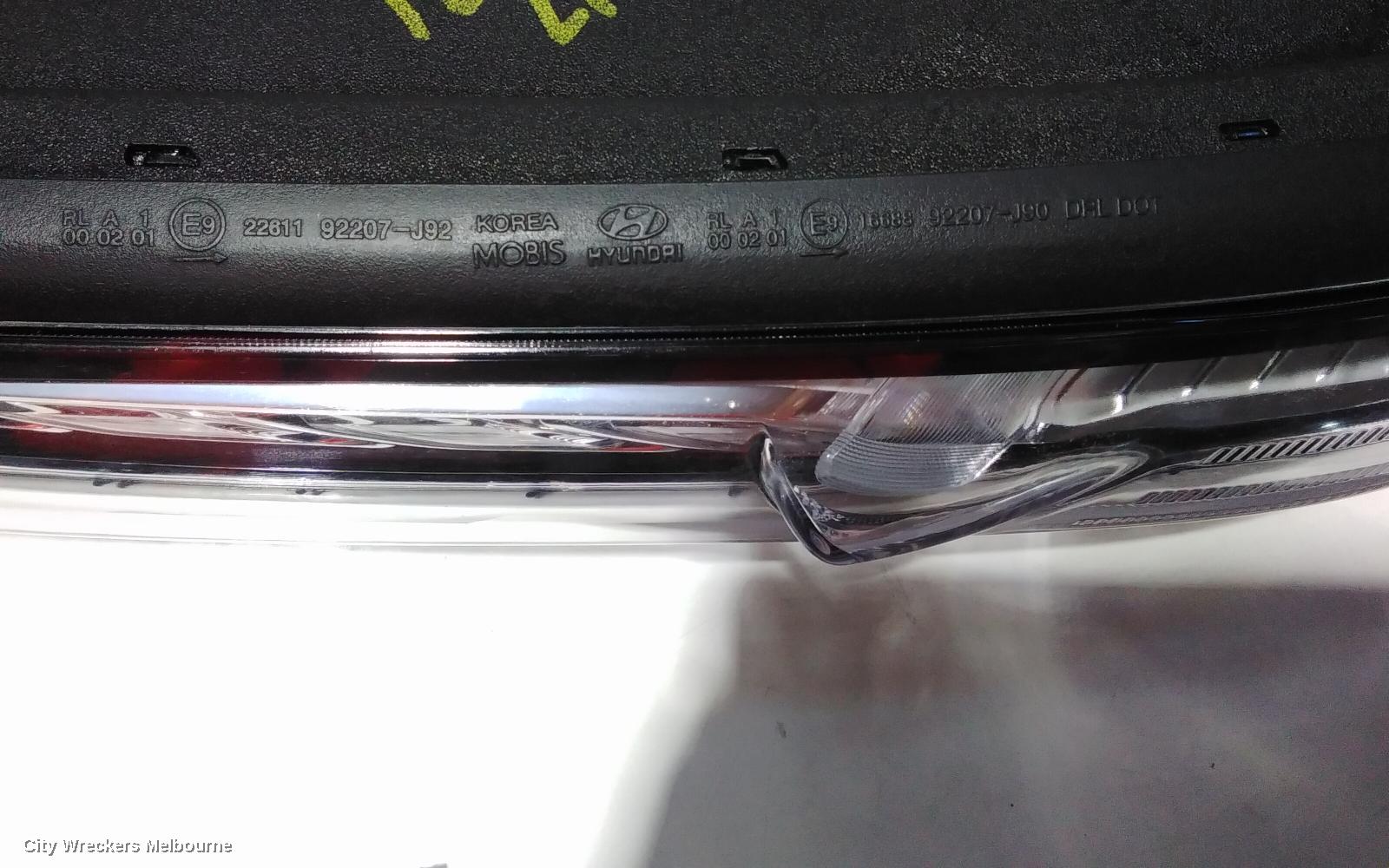 HYUNDAI KONA LEFT INDICATOR/FOG/SIDE, DAYTIME RUNNING LAMP, OS, 09/2017 - 10/2020 - Image 2