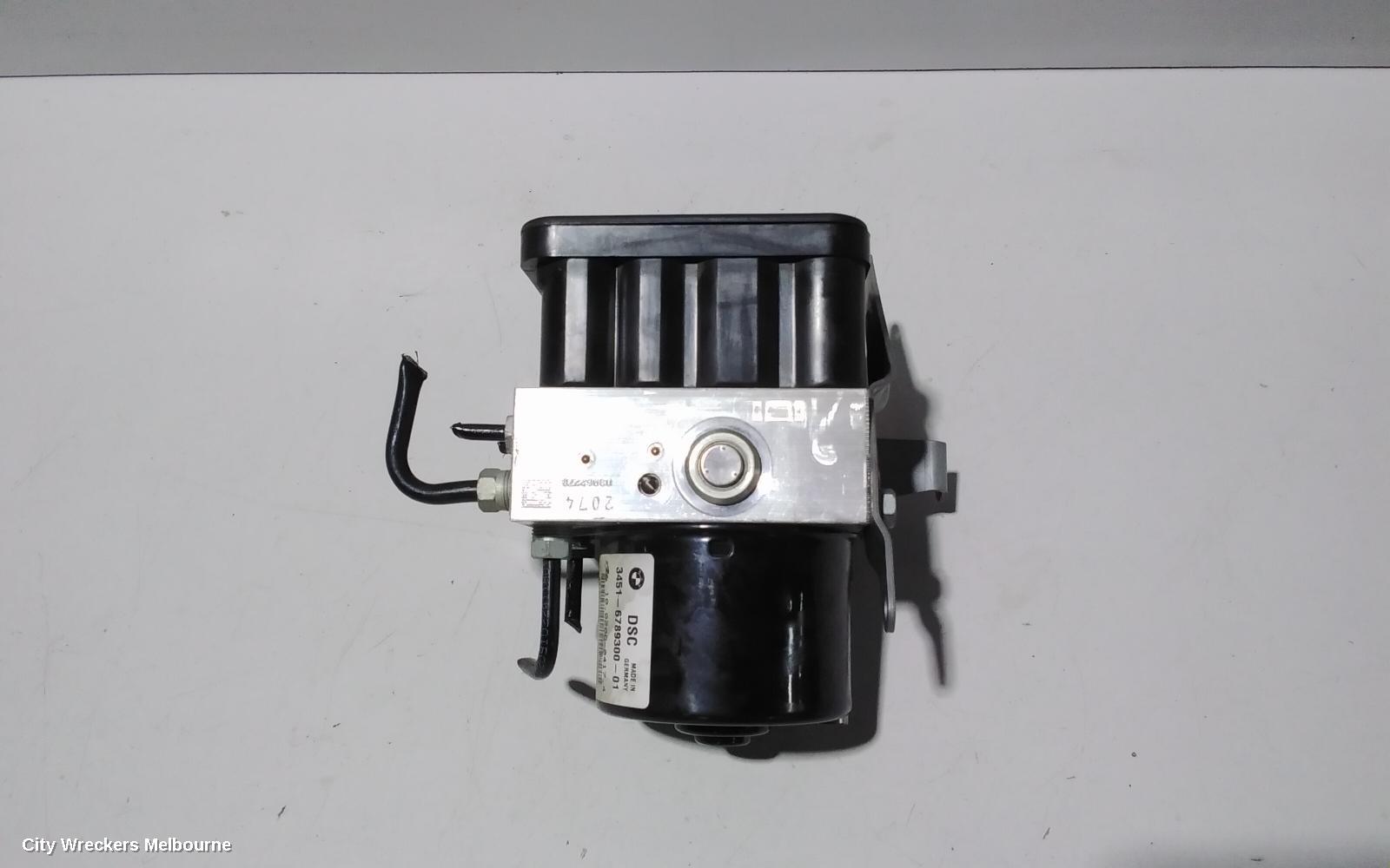 BMW 3 SERIES ABS PUMP/MODULATOR, E90, SEDAN, ON MODULE P/N 34512460468, 03/2005 - 01/2012 - Image 2