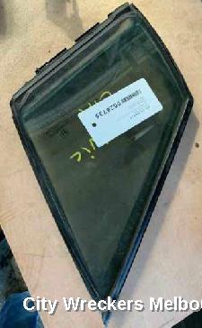 HONDA CIVIC LEFT FRONT 1/4 DOOR GLASS, 9TH GEN 02/2012 - 05/2016 - Image 1