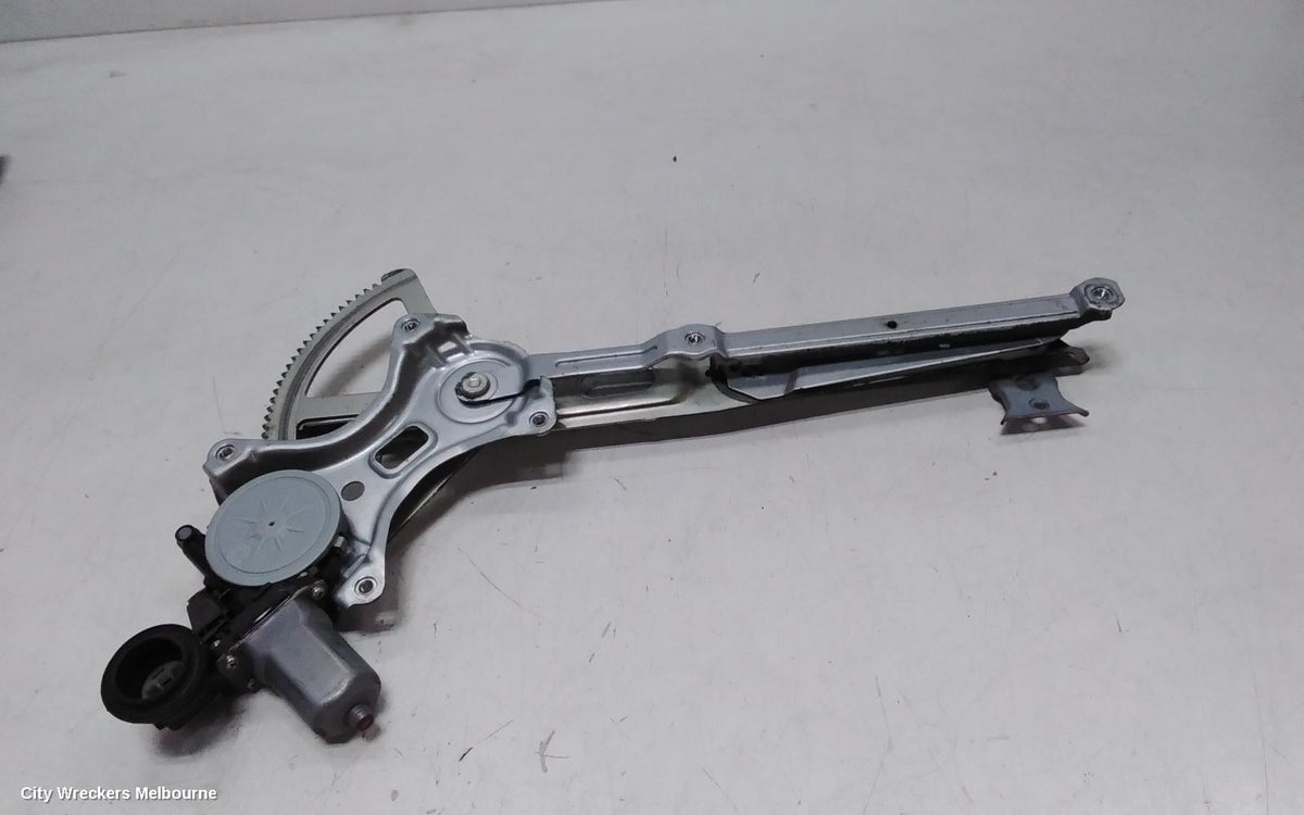 TOYOTA HIACE LEFT FRONT WINDOW REG/MOTOR, DOOR REG AND MOTOR ASSY, TRH/KDH, 03/2005 - 04/2019 - Image 2