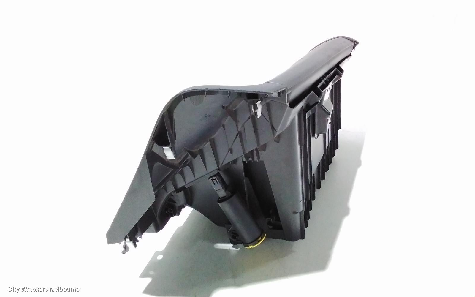 HONDA HRV GLOVE BOX, RU, 12/2014 - 10/2021 - Image 3