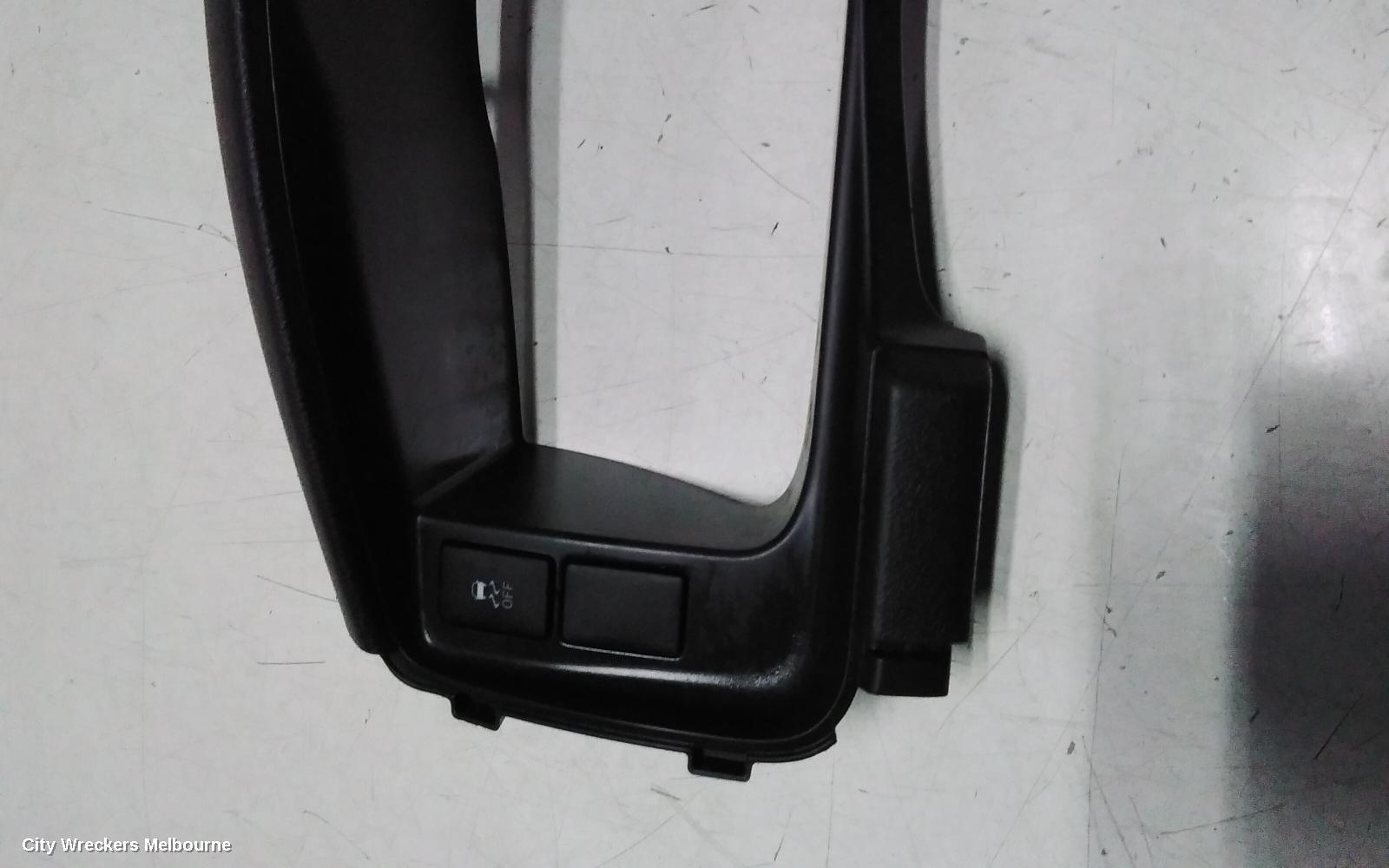TOYOTA HIACE TRIM PANEL, TRH/KDH 03/2005 - 04/2019 - Image 3