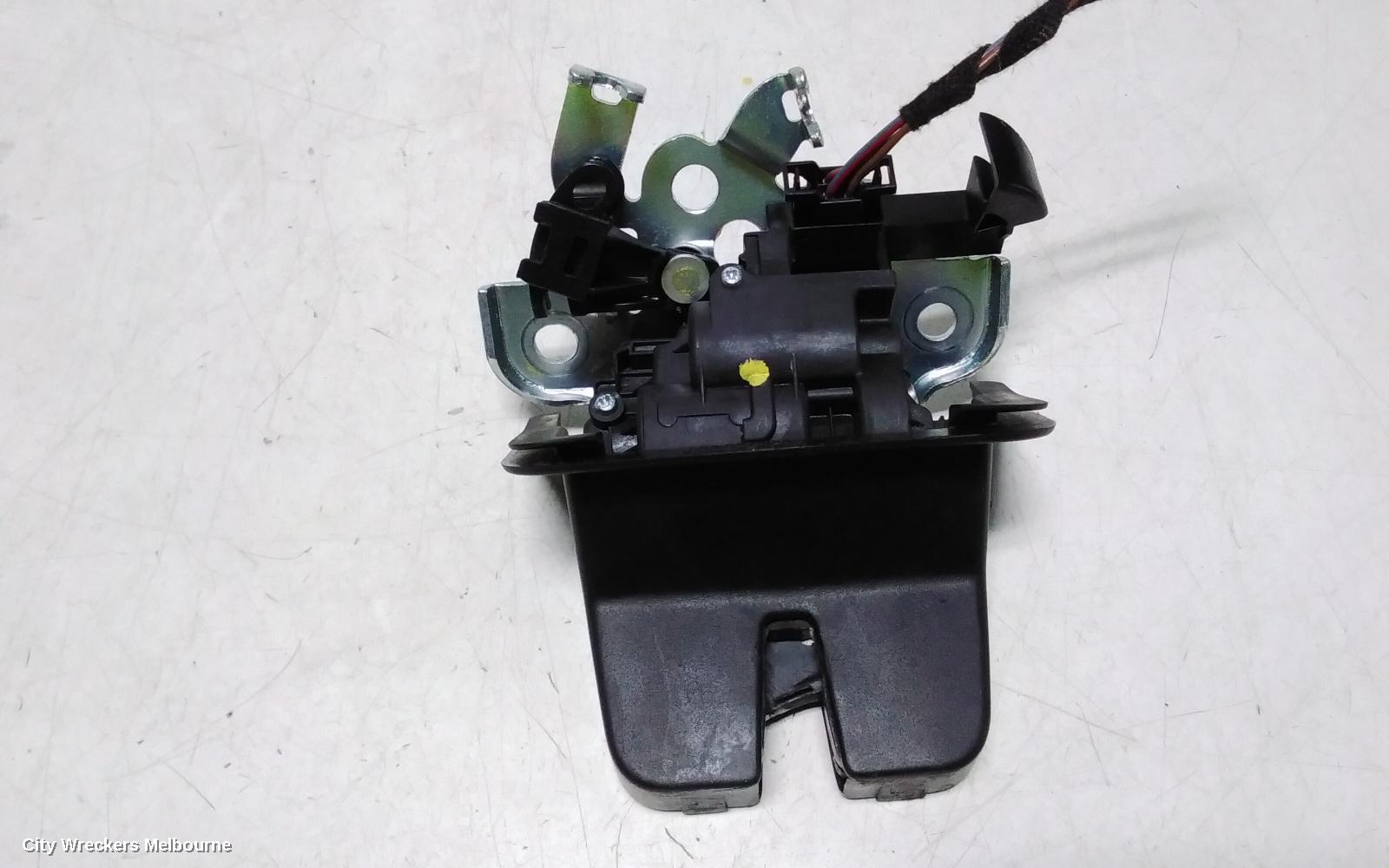 VOLKSWAGEN JETTA DOOR/BOOT/GATE LOCK, BOOTLID LOCK, 1B, 02/2011 - 12/2017 - Image 3