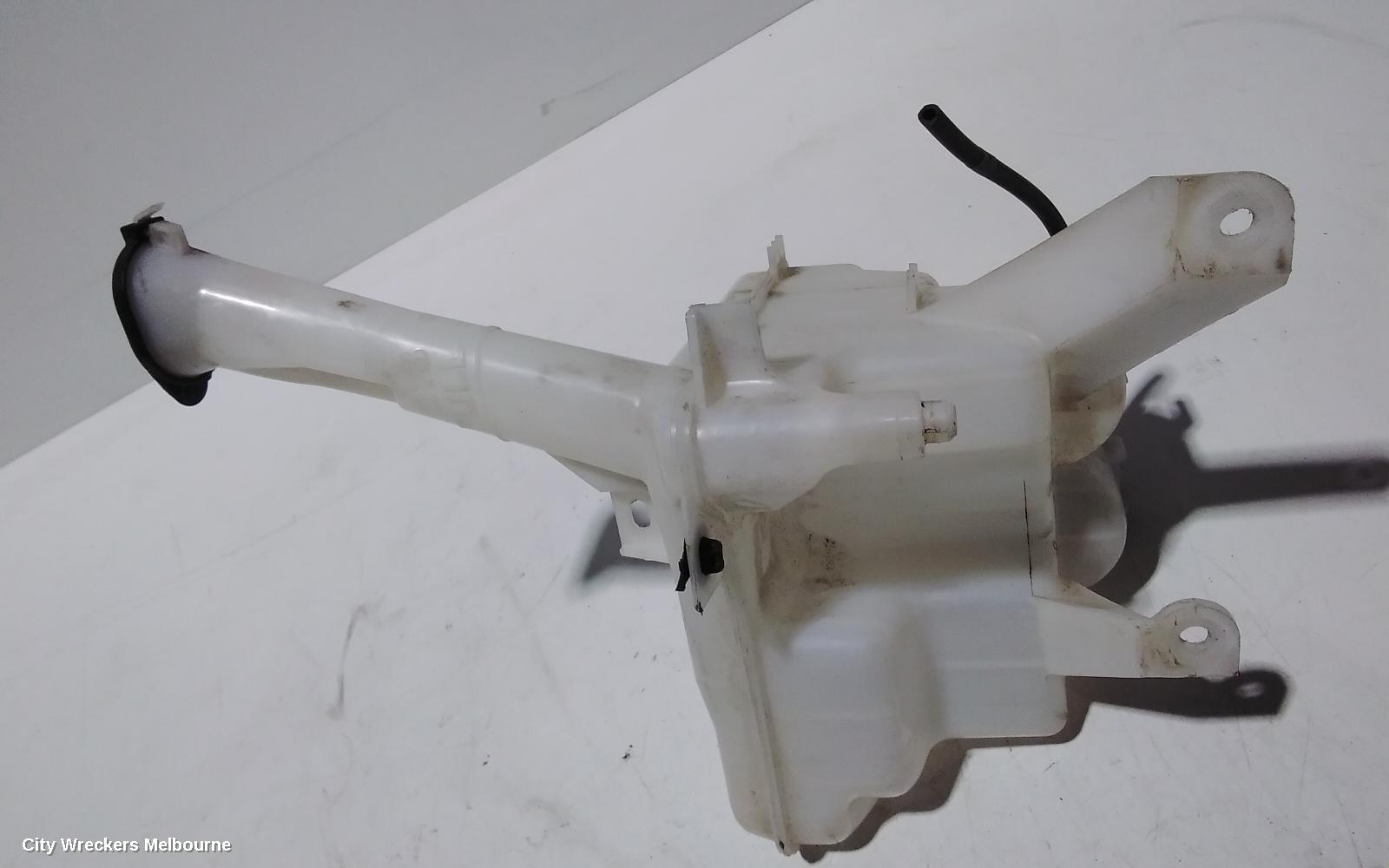TOYOTA YARIS WASHER BOTTLE, NCP9#, SEDAN, 03/2006 - 06/2016 (AUS ONLY) - Image 2
