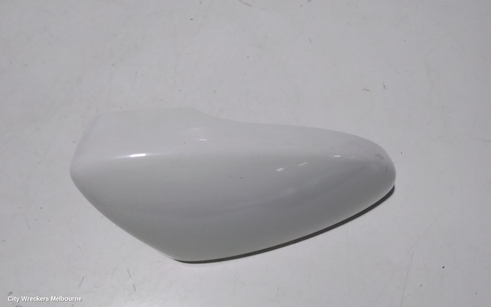 VOLKSWAGEN PASSAT RIGHT DOOR MIRROR, 3C/MK6 B7, MANUAL FOLD, NON LANE CHANGE ASSIST TYPE (6XU/7Y0), 09/2010 - 05/2015 - Image 2