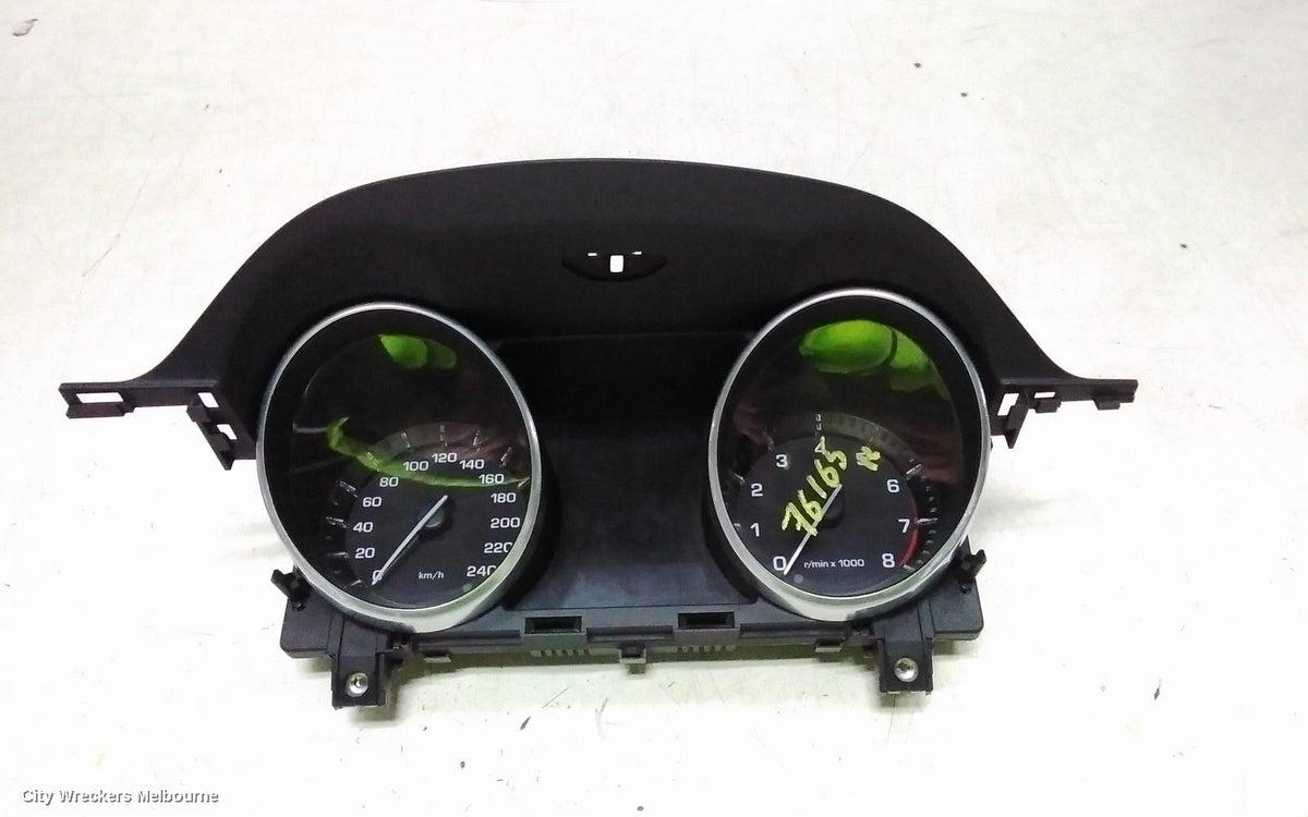 LAND ROVER DISCOVERY SPORT INSTRUMENT CLUSTER, PETROL, AUTO T/M, L550, 01/2015 - 06/2019 - Image 1