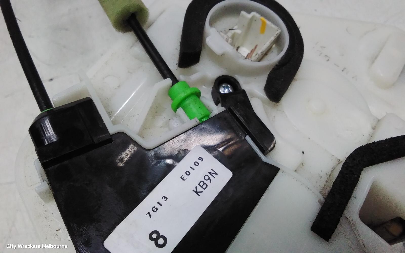 MAZDA CX5 DOOR/BOOT/GATE LOCK, RIGHT FRONT DOOR LOCK, KF, 02/2017 ONWARDS - Image 2