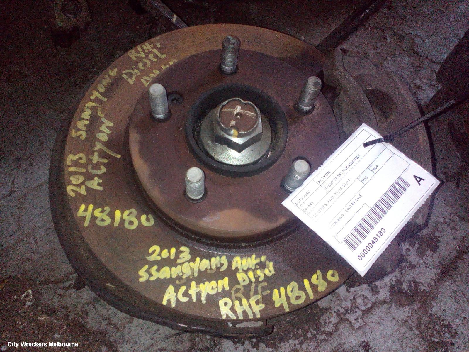 SSANGYONG ACTYON RIGHT FRONT HUB ASSEMBLY, 150 SERIES, 4WD, 01/2012 - 01/2017 - Image 1