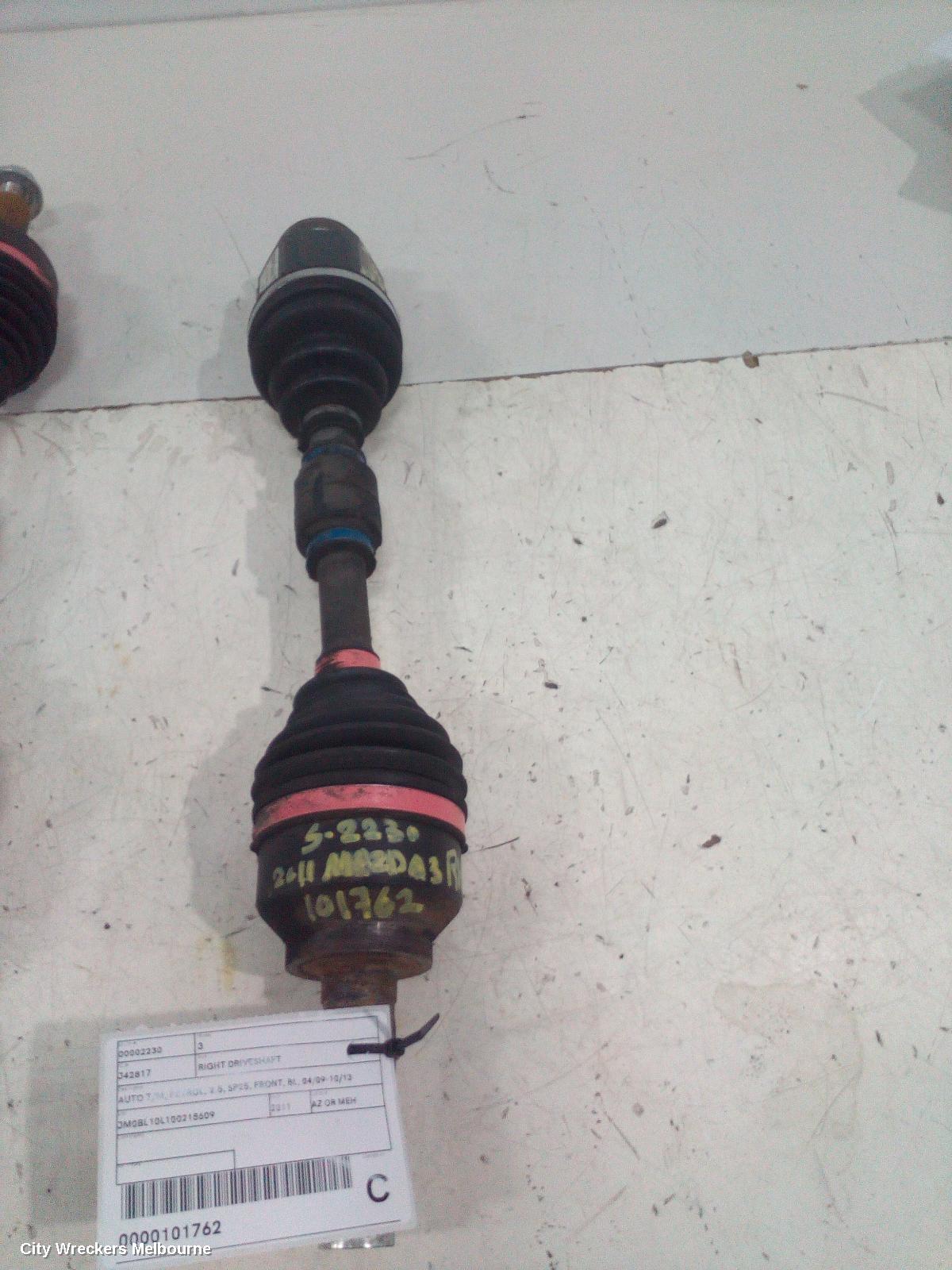 MAZDA 3 RIGHT DRIVESHAFT, AUTO T/M, PETROL, 2.5, SP25, FRONT, BL, 04/2009 - 10/2013 - Image 3