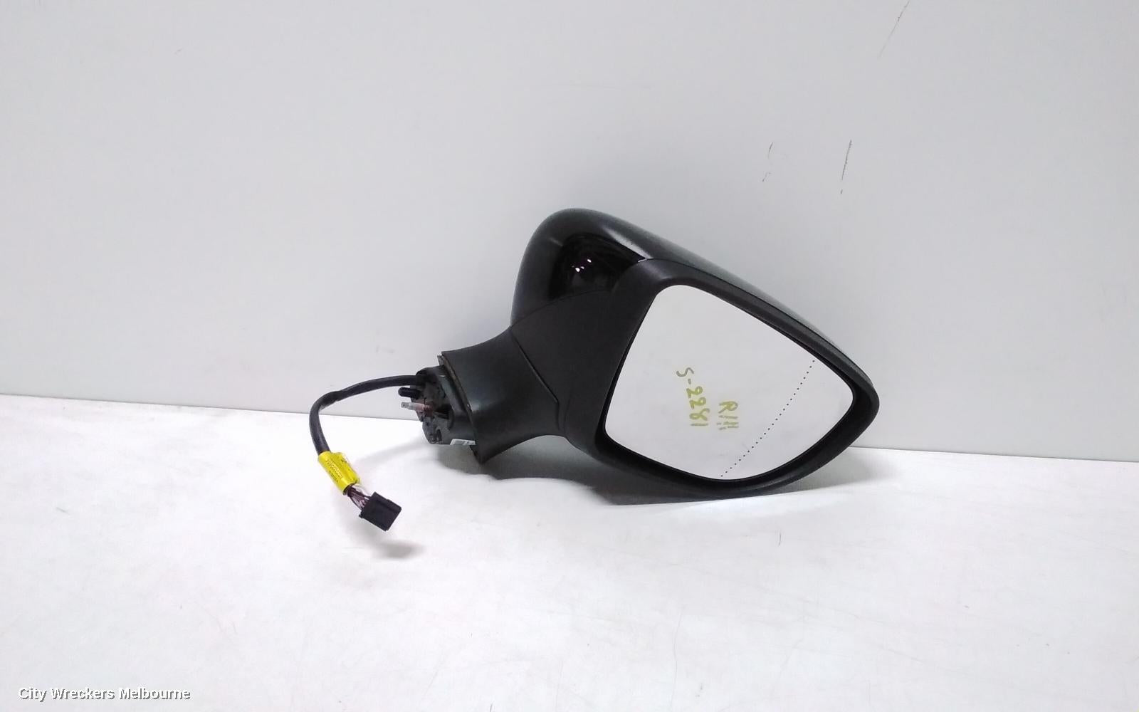 RENAULT CLIO RIGHT DOOR MIRROR, X98, BLACK, MANUAL FOLDING (7 WIRE), 09/2013 - 07/2016 - Image 1