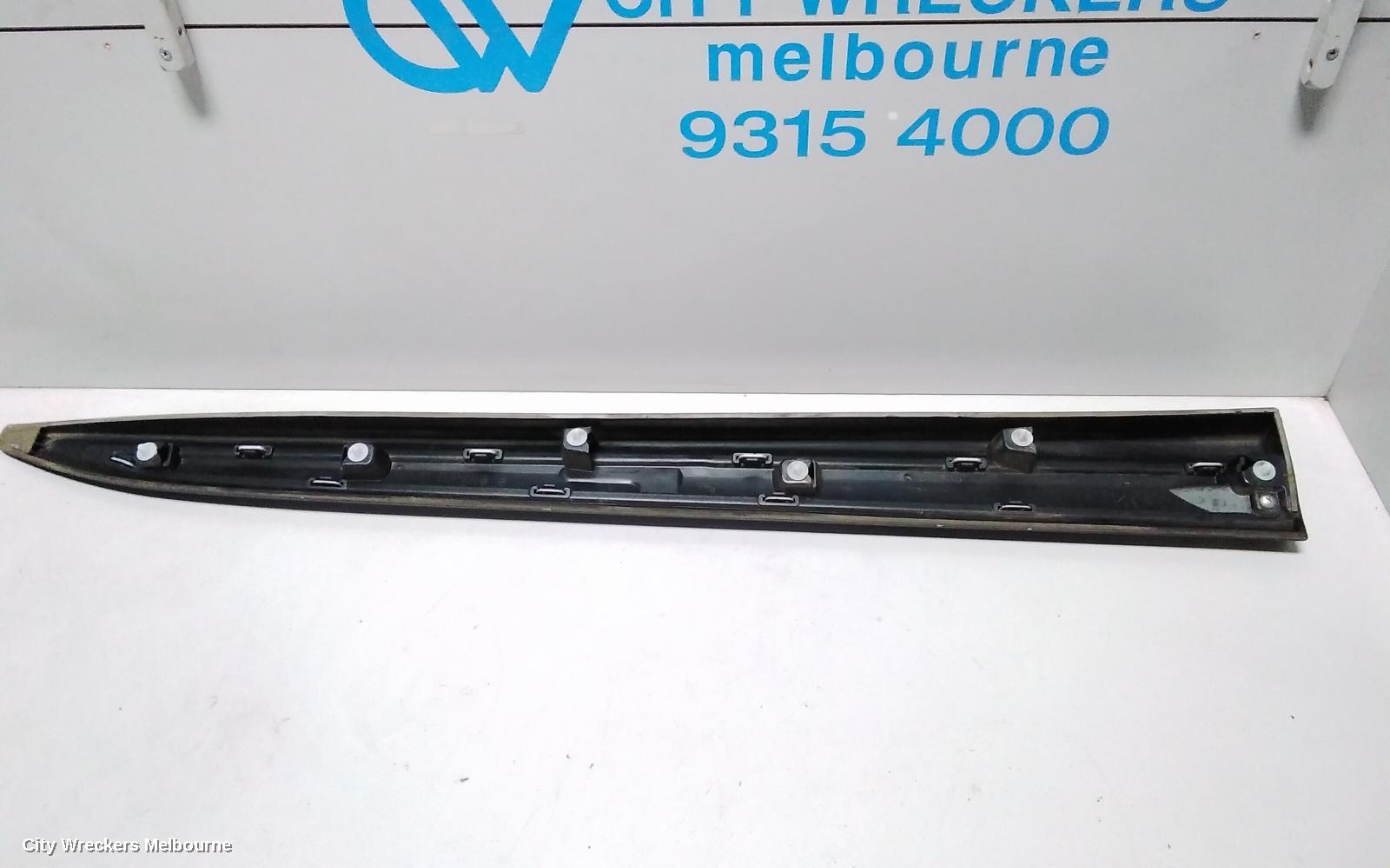 MITSUBISHI OUTLANDER DOOR MOULD, LHF DOOR MOULD: 69443, ZK, 04/2015 - 07/2021 - Image 3