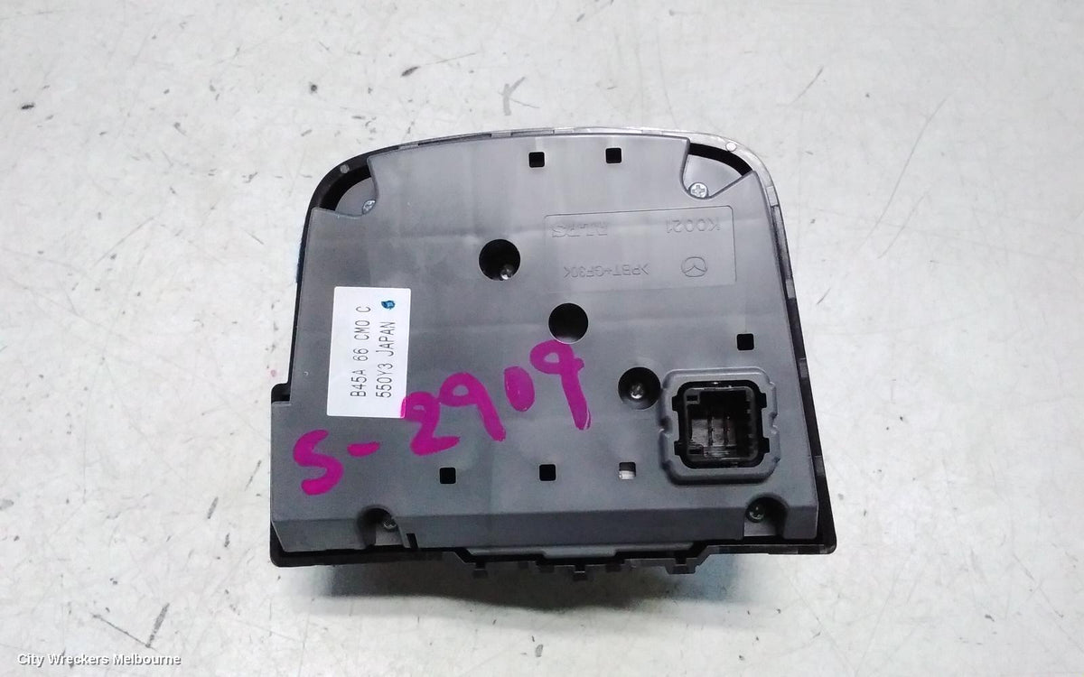 MAZDA 3, BN, 05/2016 - 02/2019, MAZDA 3 AUXILIARY USP PORT  ~ 904532410346: 148899 - Image 3