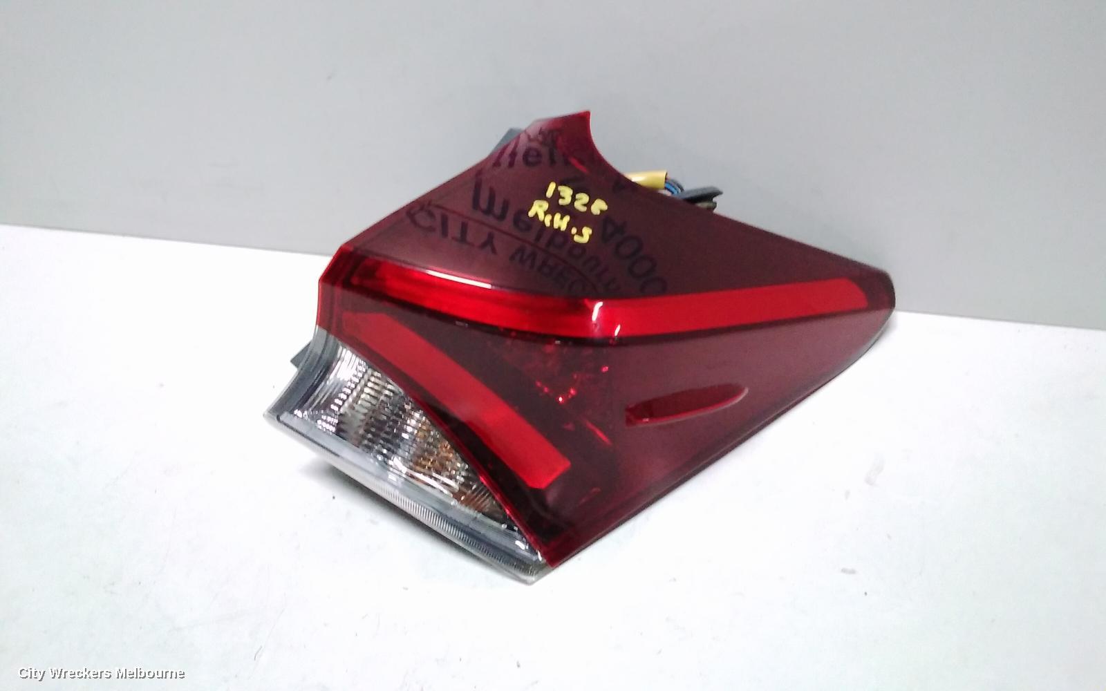 TOYOTA COROLLA RIGHT TAILLIGHT, ZRE182R, HATCH, 03/2015 - 06/2018 - Image 2