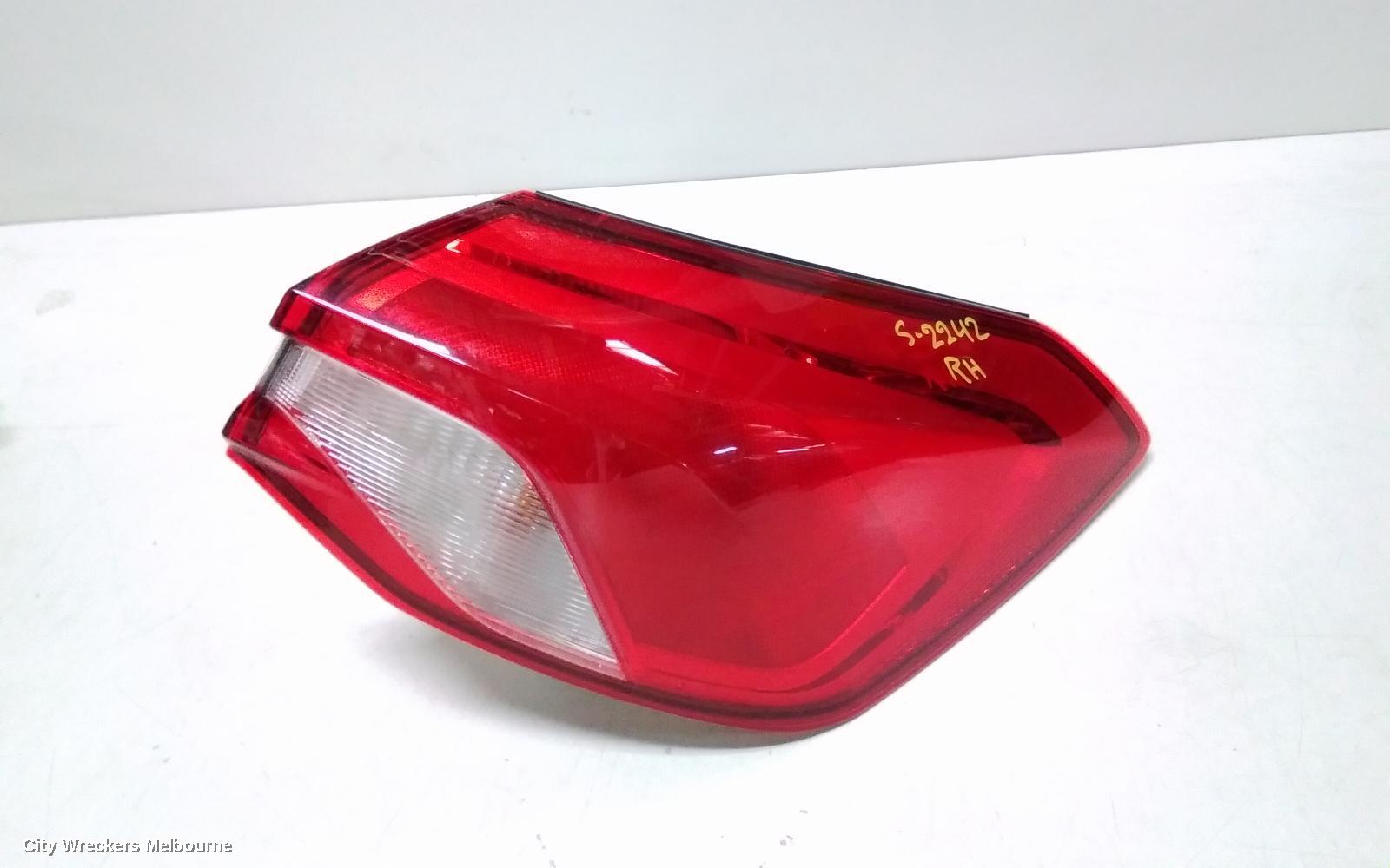 FORD FOCUS RIGHT TAILLIGHT, SA, HATCH, NON LED TYPE, 10/2018 ONWARDS - Image 1