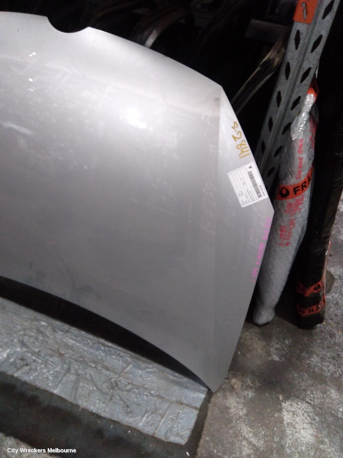 VOLKSWAGEN GOLF BONNET, GEN 6, 10/2008 - 01/2016 - Image 3