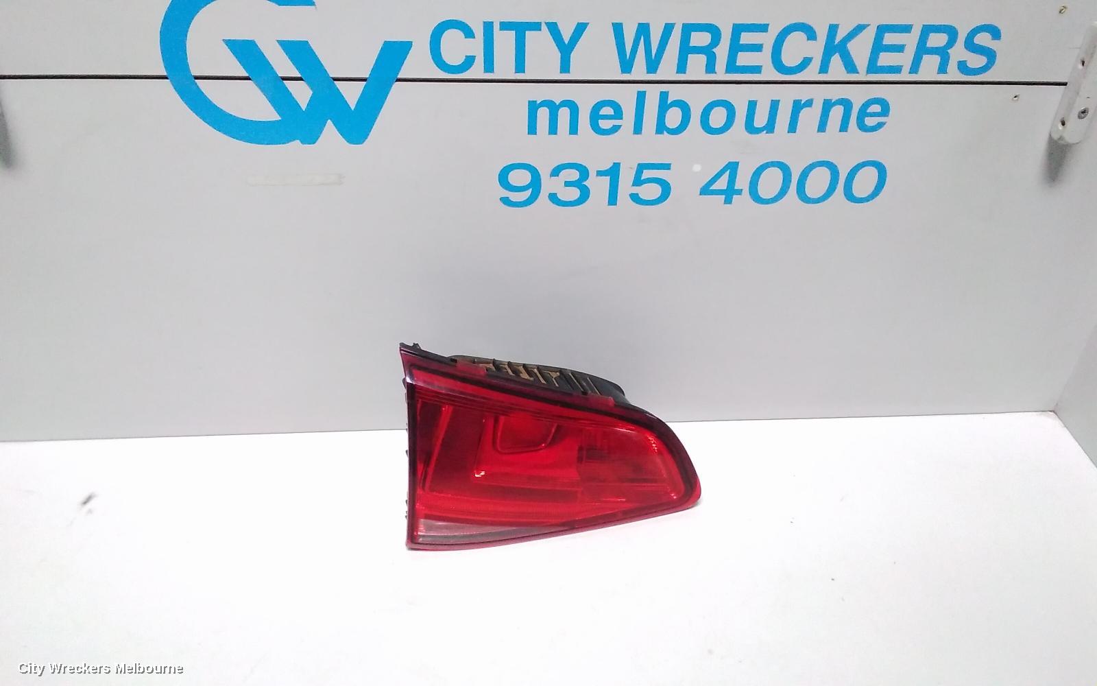 VOLKSWAGEN GOLF REAR GARNISH, TAILGATE LAMP (LH SIDE), GEN 7, HATCH, 03/2013 - 03/2017 - Image 1