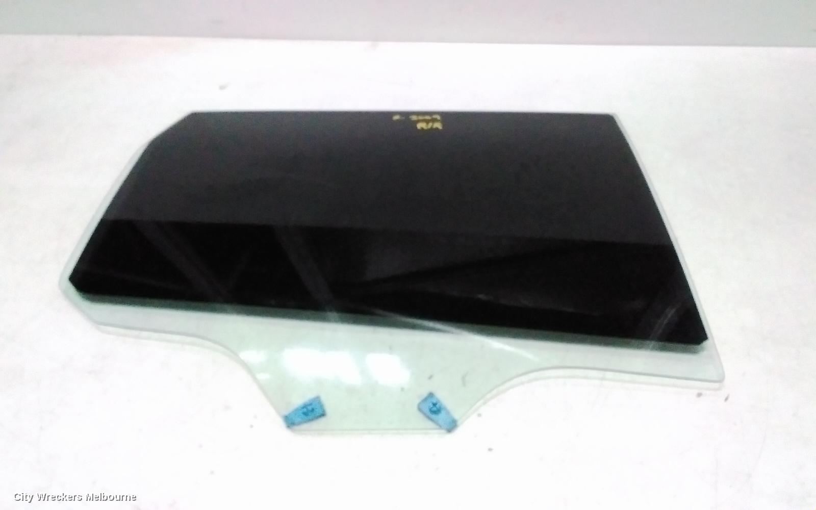 MAHINDRA XUV700 RIGHT REAR DOOR WINDOW, W601, 01/2023 ONWARDS - Image 2