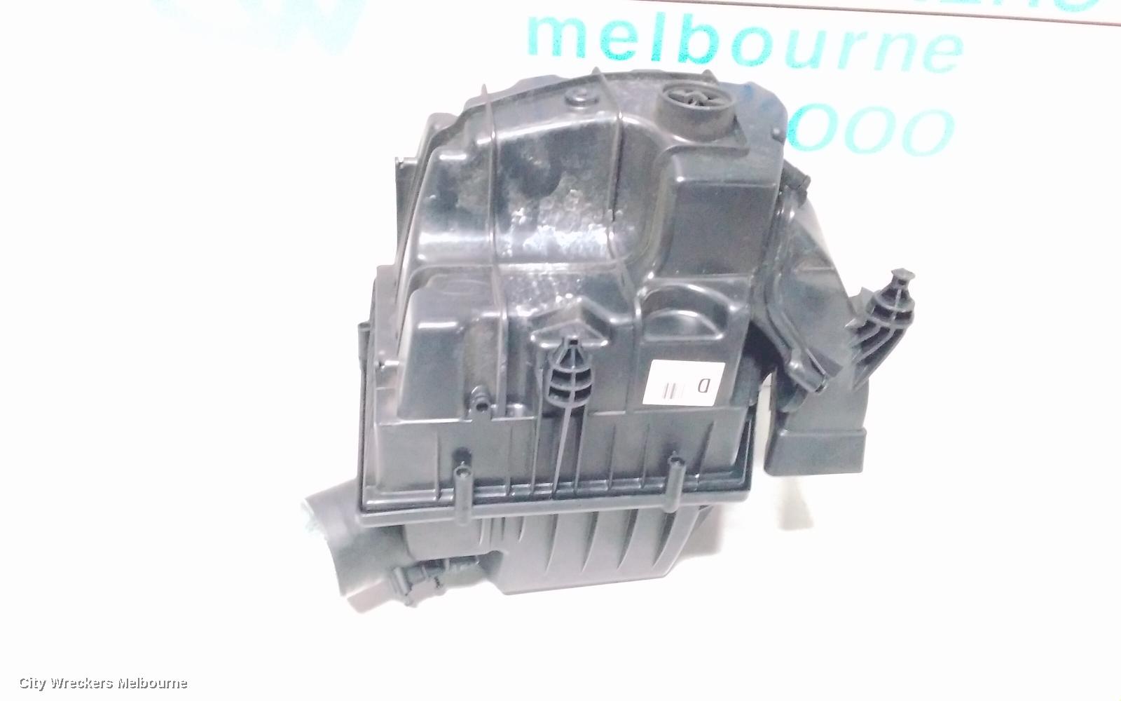 LAND ROVER RANGEROVER EVOQUE AIR CLEANER/BOX, AIR CLEANER, L538, DIESEL, 11/2011 - 01/2019 - Image 3