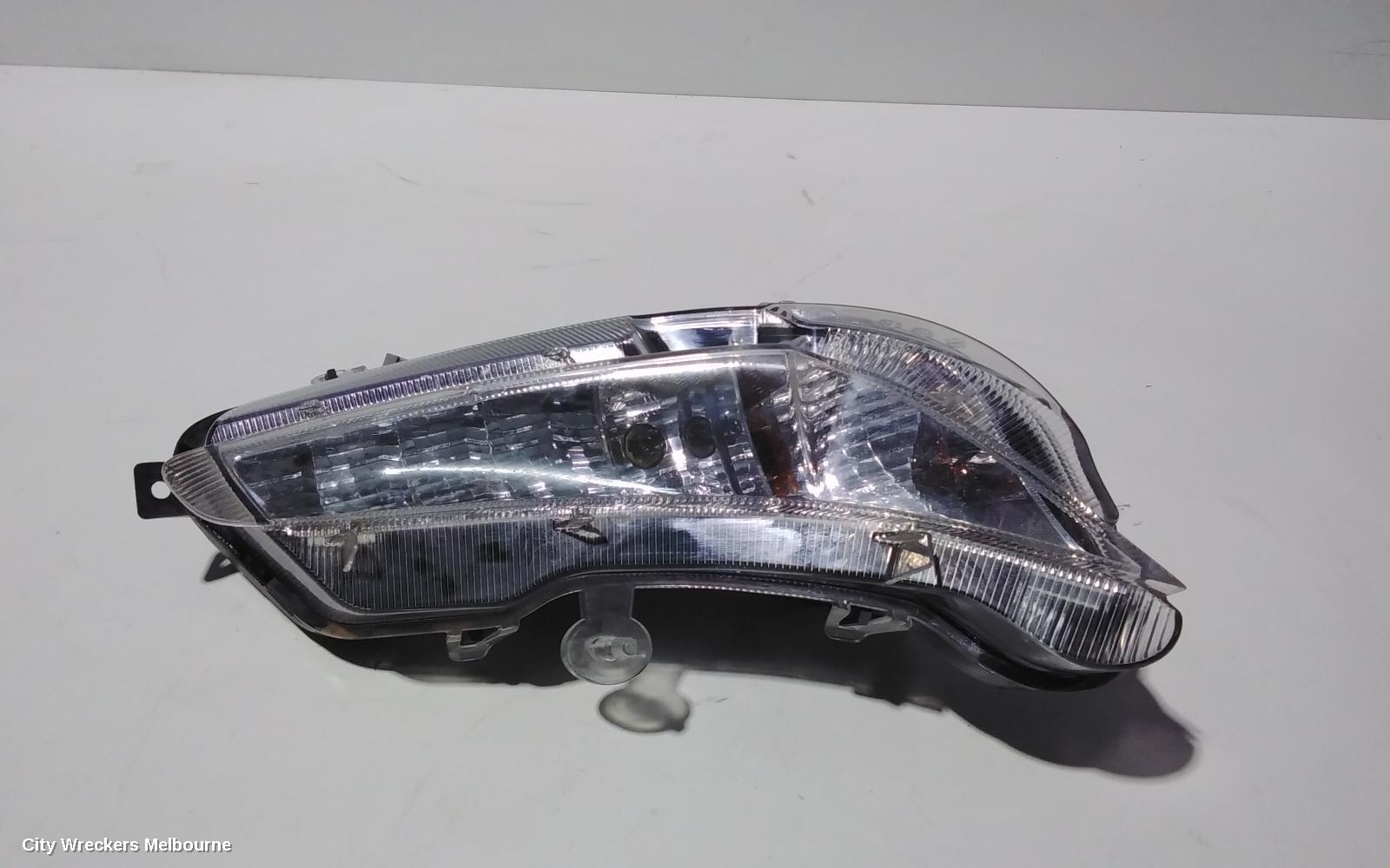 TOYOTA CAMRY RIGHT INDICATOR/FOG/SIDE, BUMPER FLASHER, ASV50/AVV50, 05/2015 - 10/2017 - Image 2