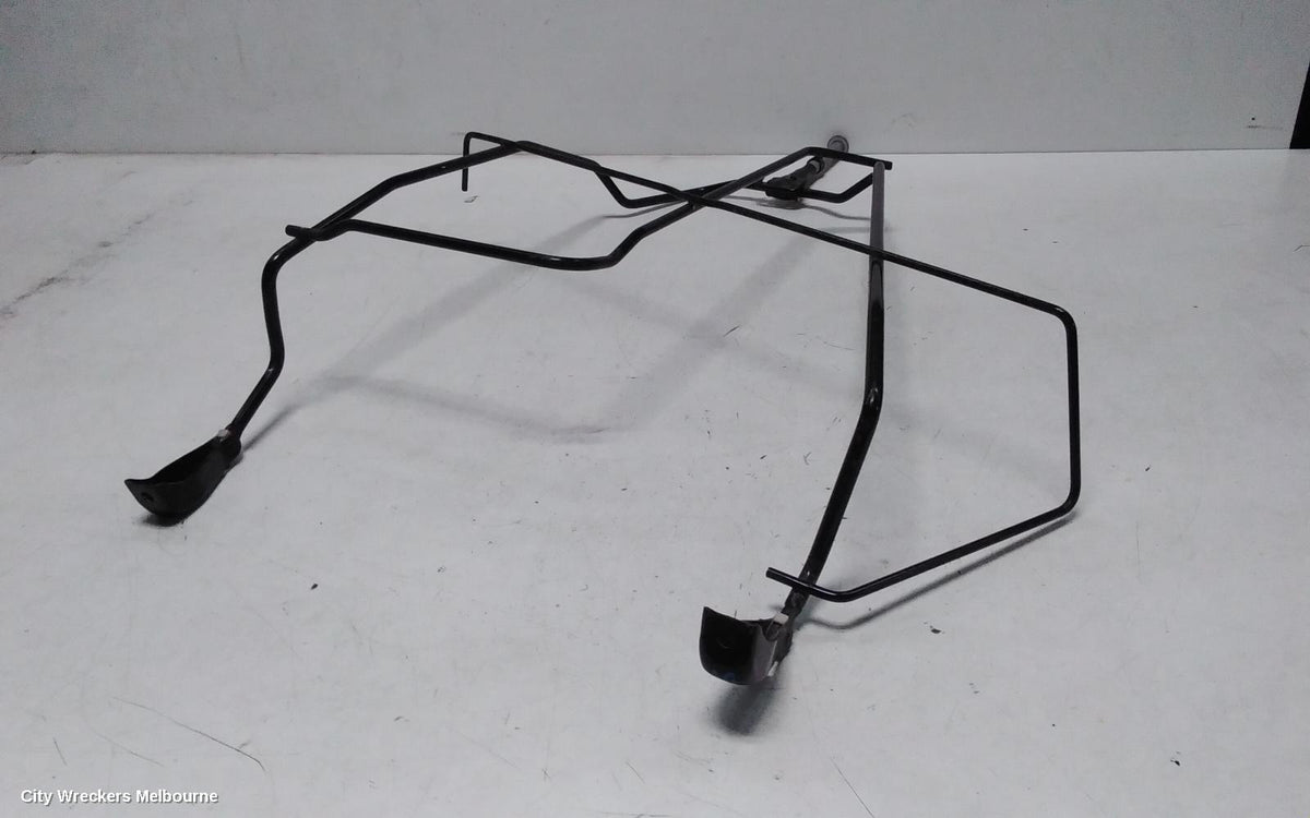 TOYOTA HIACE SPARE WHEEL CARRIER, 300 SERIES, 02/2019 ONWARDS - Image 3