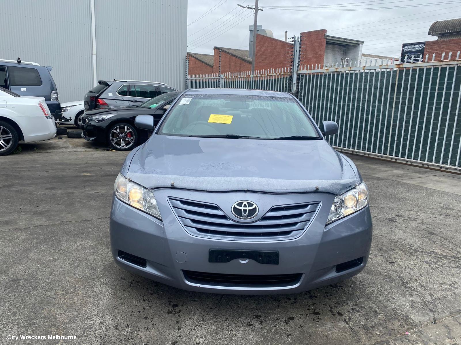 TOYOTA CAMRY LEFT FRONT WINDOW REG/MOTOR, ACV40, POWER, 06/2006 - 11/2011 - Image 1