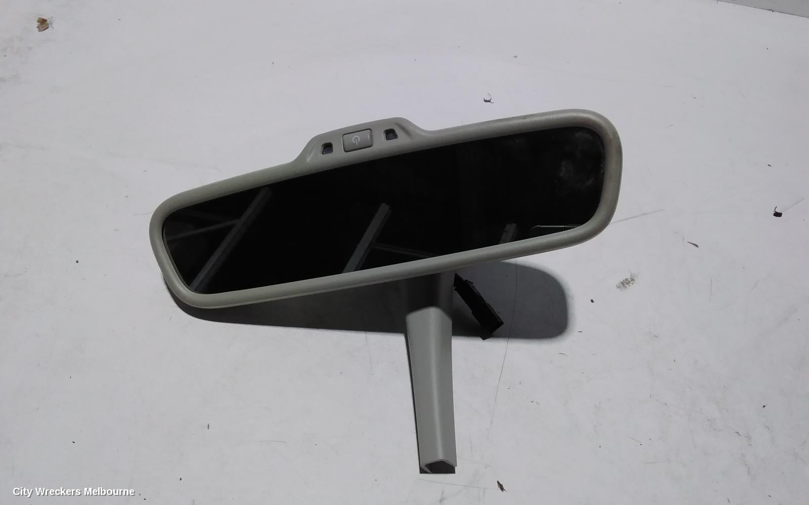 AUDI Q7 INTERIOR MIRROR, 4L, BLACK PLUG, 09/2006 - 08/2015 - Image 2