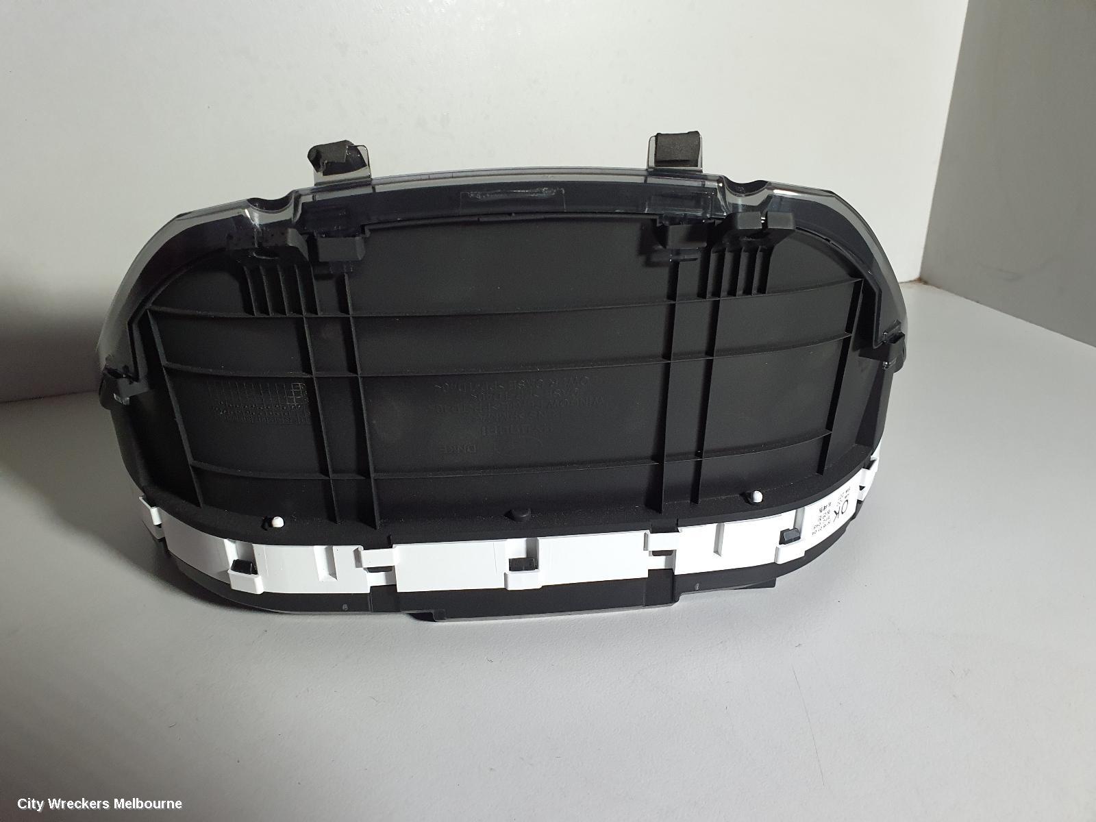 HYUNDAI I30 INSTRUMENT CLUSTER, PETROL, AUTO T/M, PD, 03/2017 ONWARDS - Image 3