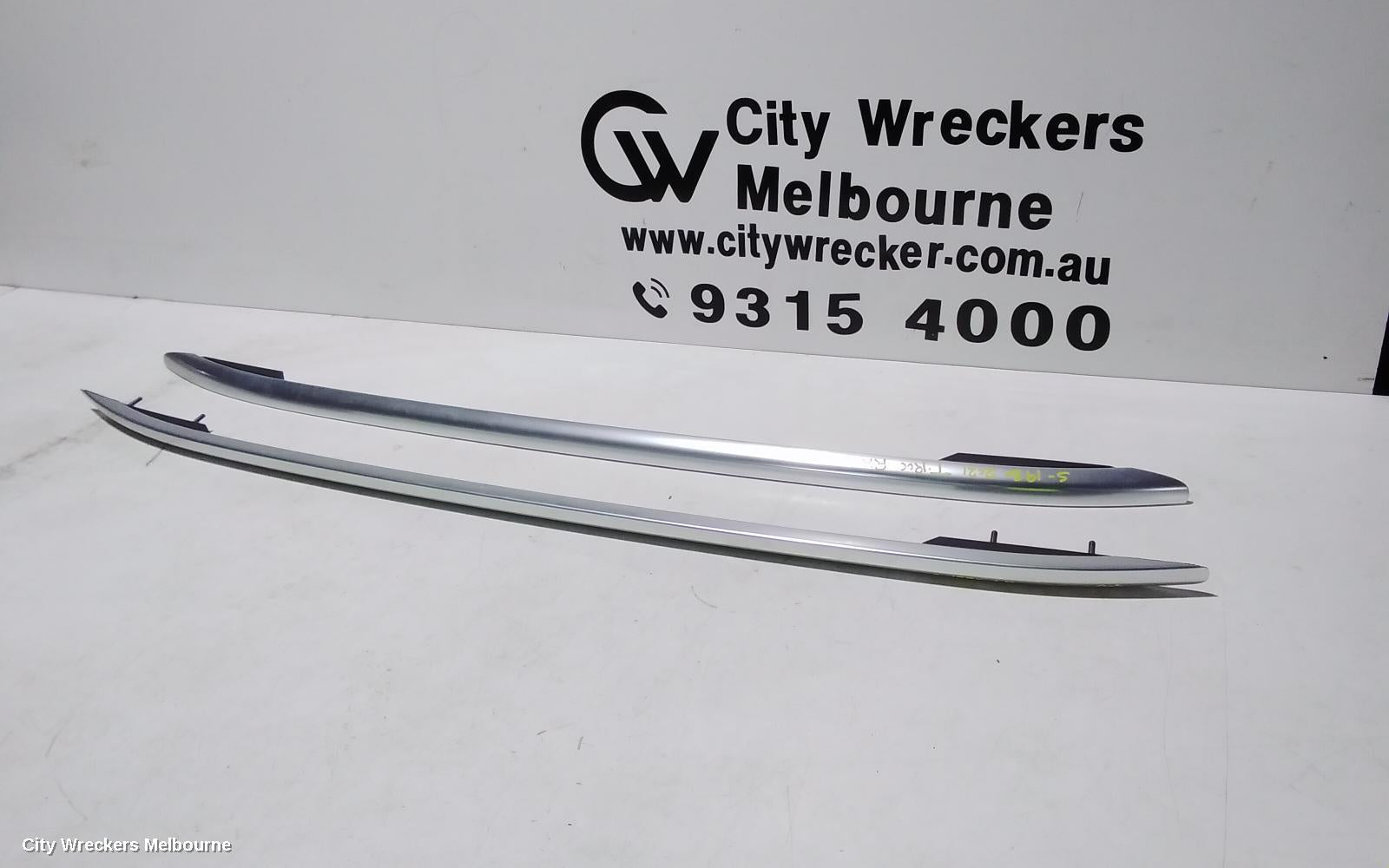 VOLKSWAGEN T-ROC ROOF RAIL - Image 1