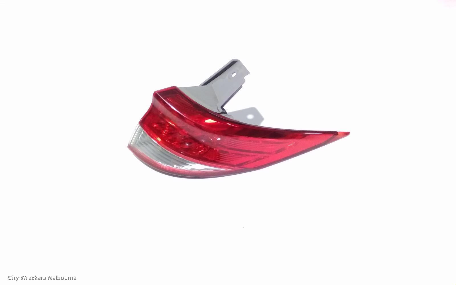 TOYOTA TARAGO RIGHT TAILLIGHT, ACR50R, 12/2008 - 06/2020 - Image 2