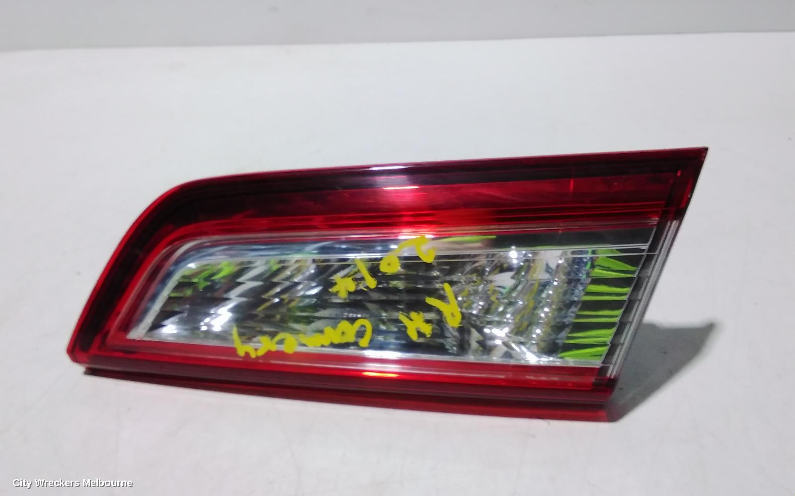 TOYOTA CAMRY REAR GARNISH, BOOTLID LAMP (RH SIDE), ASV50, 12/2011 - 05/2015 - Image 2